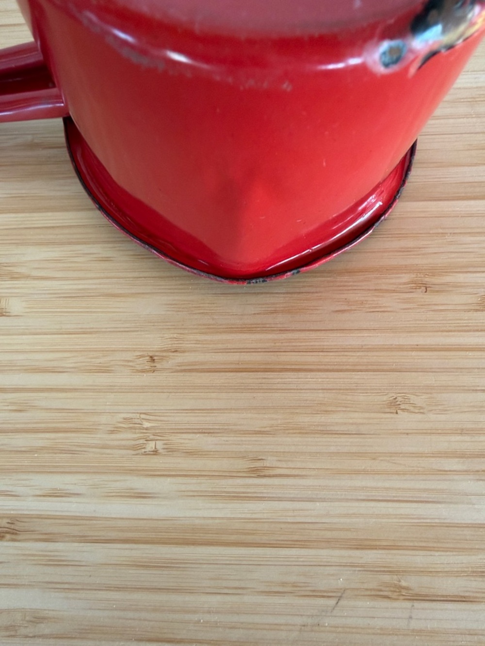 Vintage Red Enamelware Saucepan / Small Pot Rustic w/Spout Farmhouse - Picture 8 of 11